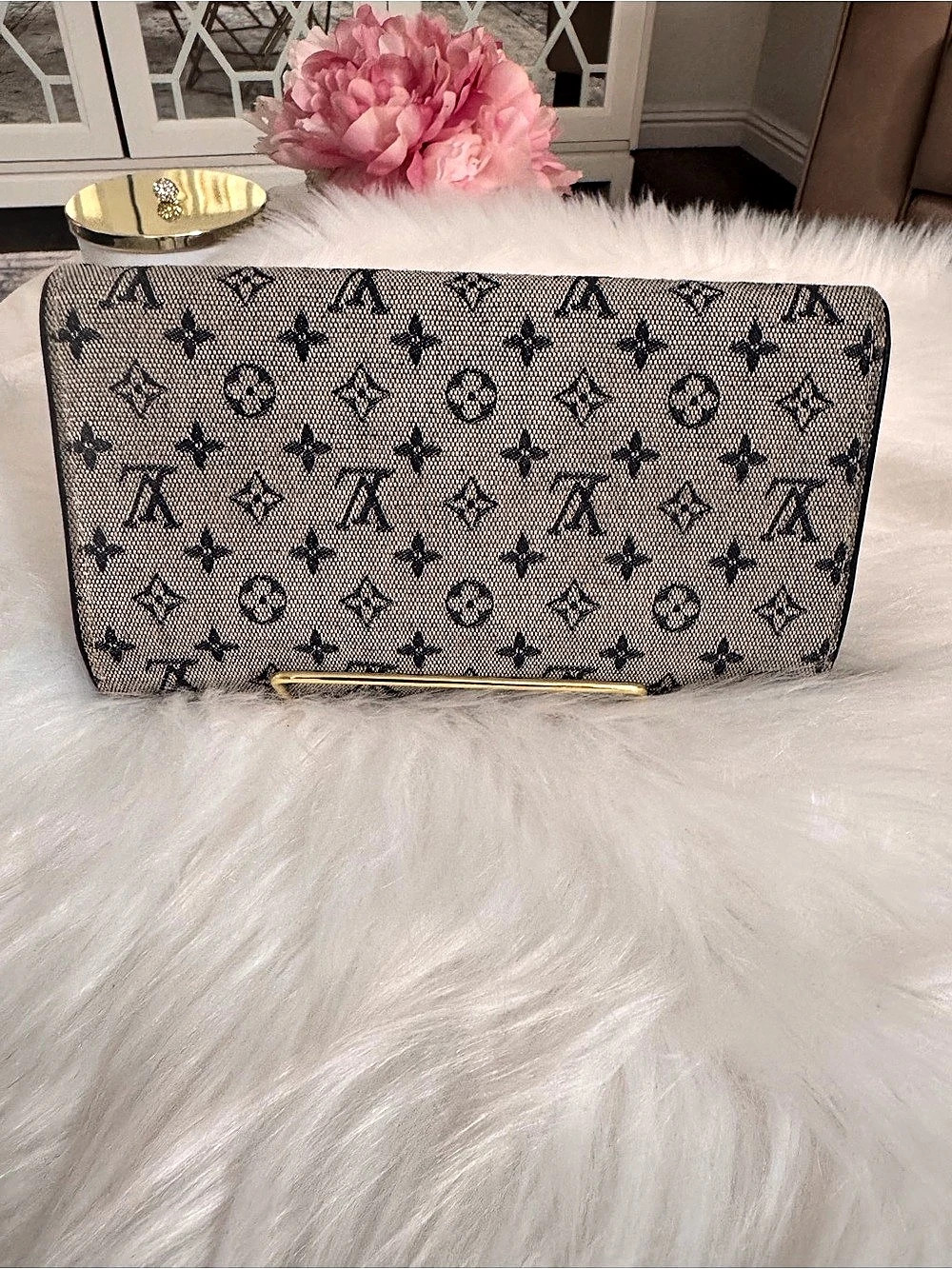 Louis Vuitton Monogram Mini Lin Porte Trésor International Wallet